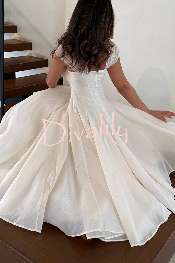 Elegant Sleeveless Waist-cinching Tulle Full-hem Maxi Dress