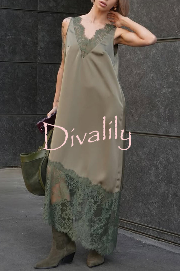 Luxury Winter Satin Lace Trim V-neck Sleeveless H-line Maxi Dress