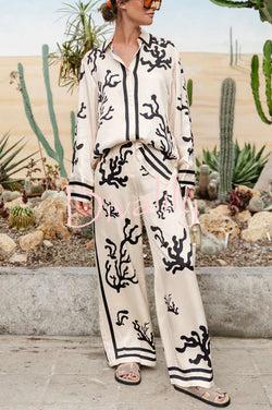 Light and Comfortable Satin Unique Print Elastic Waist Pocketed Wide Leg Pants