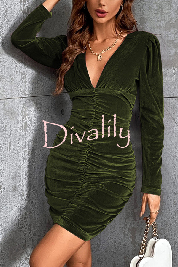 Solid Color Velvet Sexy V-neck Long Sleeve Ruched Mini Dress