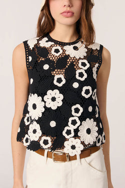 Fashionable Embroidered Hollow Crochet Sleeveless Round Neck Knitted Vest