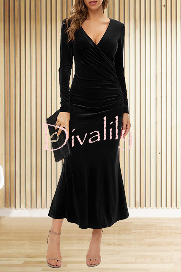 Solid Color Velvet Long Sleeve V-neck Slim Fit Fishtail Maxi Dress