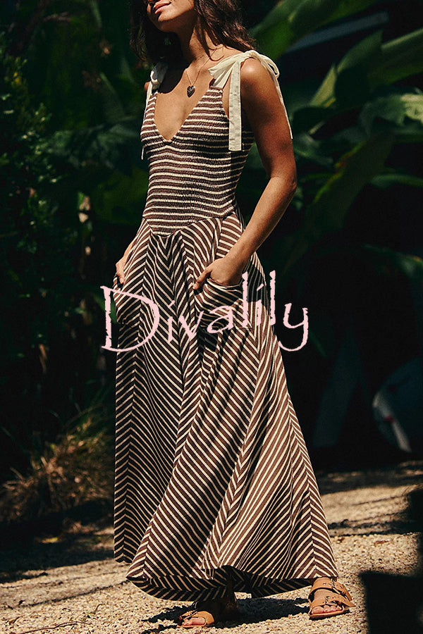 Striped Print V-Neck Lace-Up Backless Holiday Midi Dress
