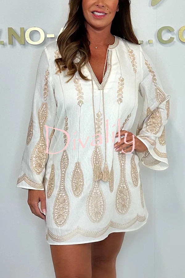 Fashionable Embroidered Pattern V-Neck Trumpet Sleeve Loose Mini Dress