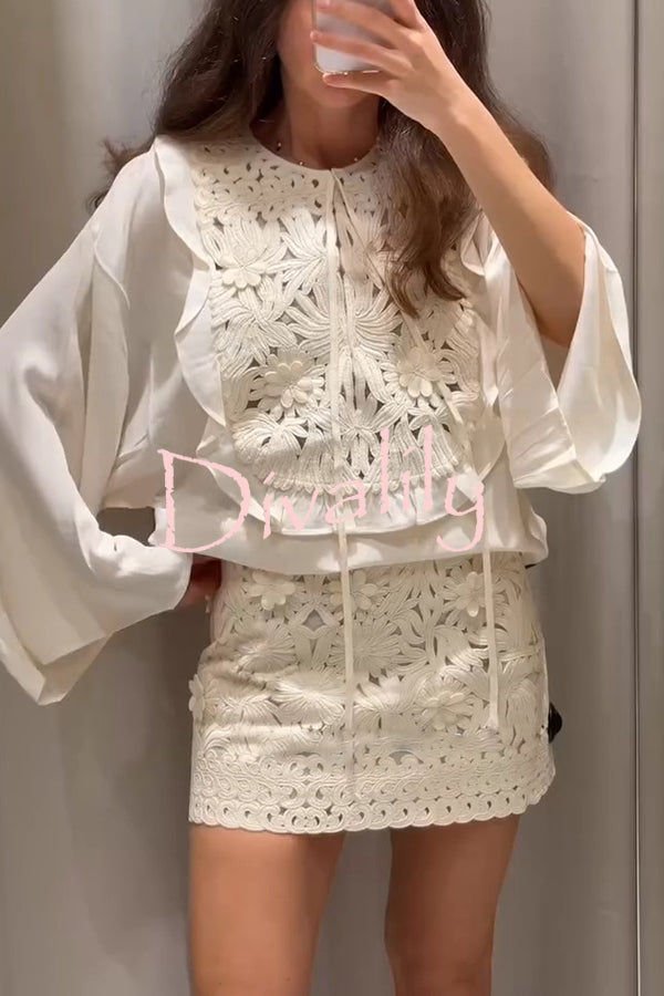 Fashionable Round Neck Tie Hollow Stitching Casual Shirt