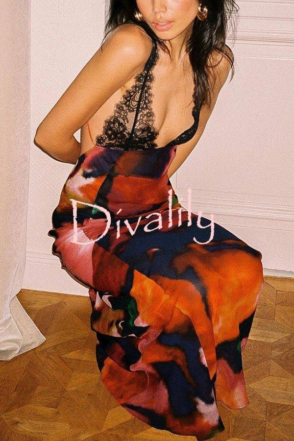 Unique Printed Sexy Lace V-neck Backless Maxi Dress