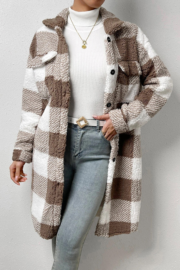 Fashionable Plaid Lapel Loose Plush Jacket