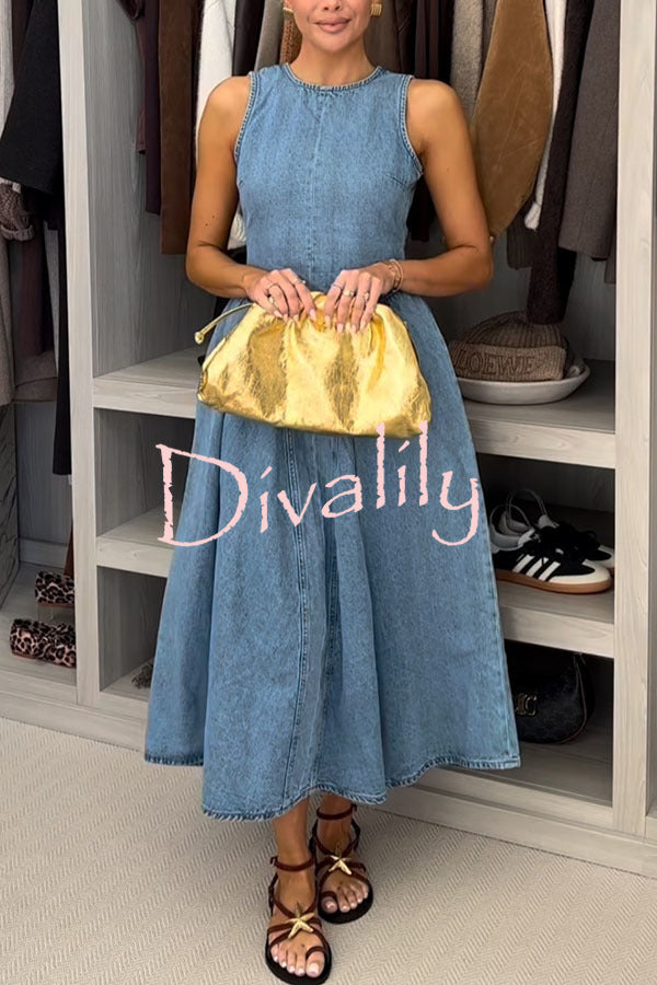 Classic and Stylish Denim Open Back Tie-up Gathered Hip Stretch Midi Dress