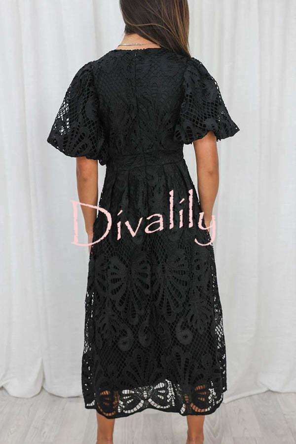 Solid Color V-neck Waist Slim Fit Hollow Lace Maxi Dress