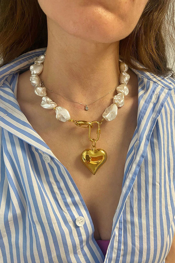 Exaggerated Irregular Shell Collarbone Necklace