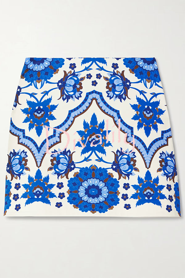 Unique Printed Round Neck Sleeveless Top and Casual Mini Skirt Set