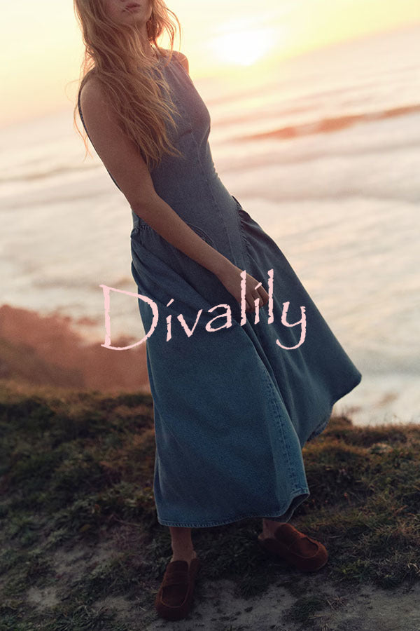 Classic and Stylish Denim Open Back Tie-up Gathered Hip Stretch Midi Dress