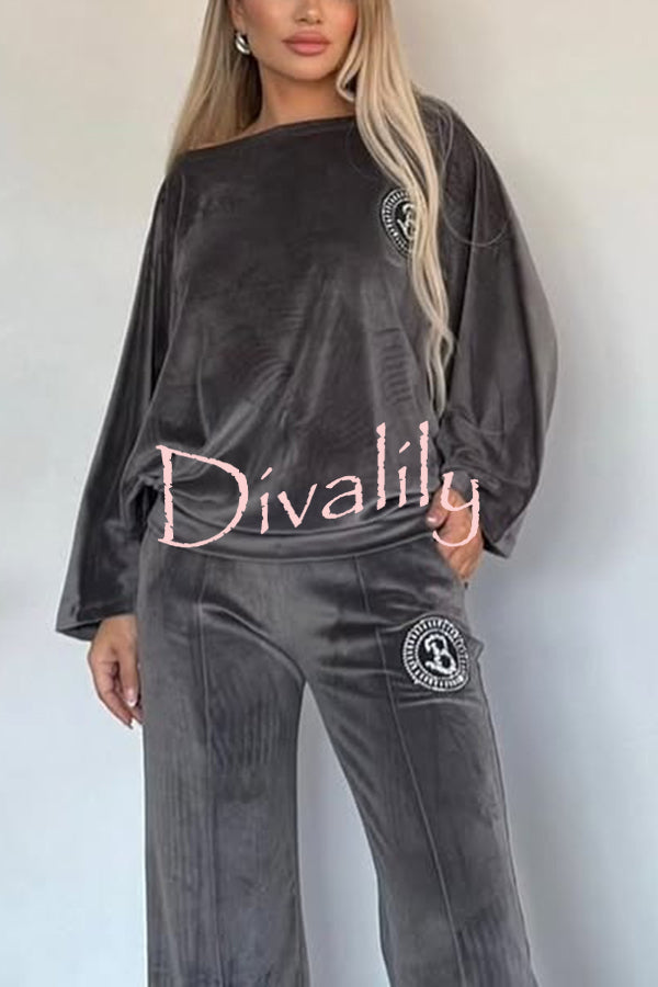 Solid Color Velvet Round Neck Bat Sleeve Casual Top and Elastic Waist Loose Pocket Pants Set