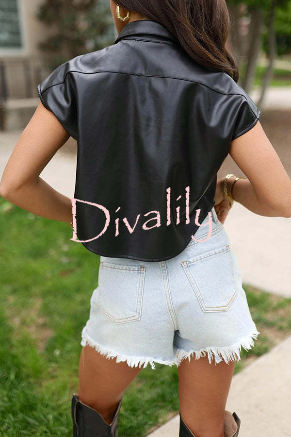 Fashion Faux Leather Pocket Sleeveless Cropped Jacket